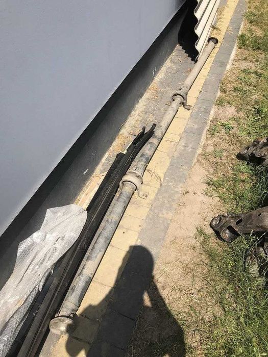 Кардан муфта карданний вал подвісний підвісний на різні моделі авто