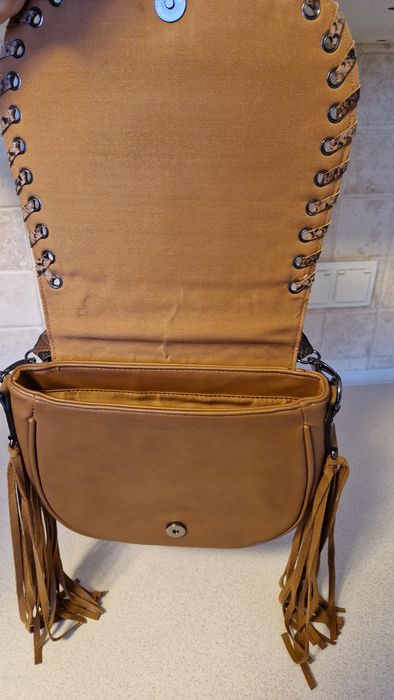 Torebka Reserved, motyw skóra węża