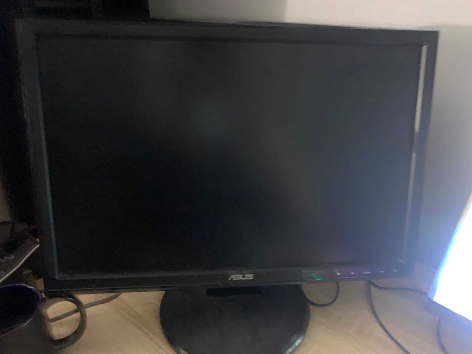 монітор ASUS 75 ГЕРЦ !!!