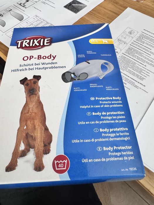 Body ubranko pooperacyjne dla psa