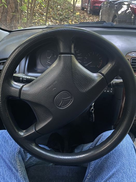 Mazda 626 GF 1998р обʼєм 2.0