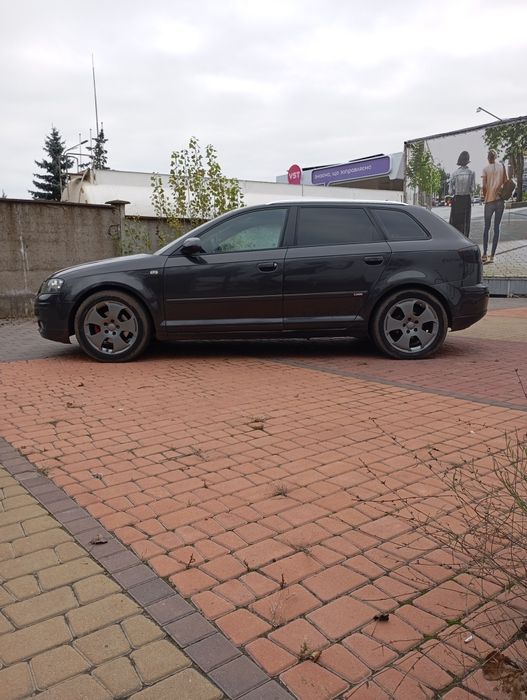 Продам Audi A3 2004 год 2.0дизель
