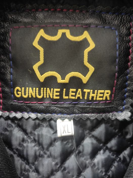 Піджак чоловічий, шкіряний.