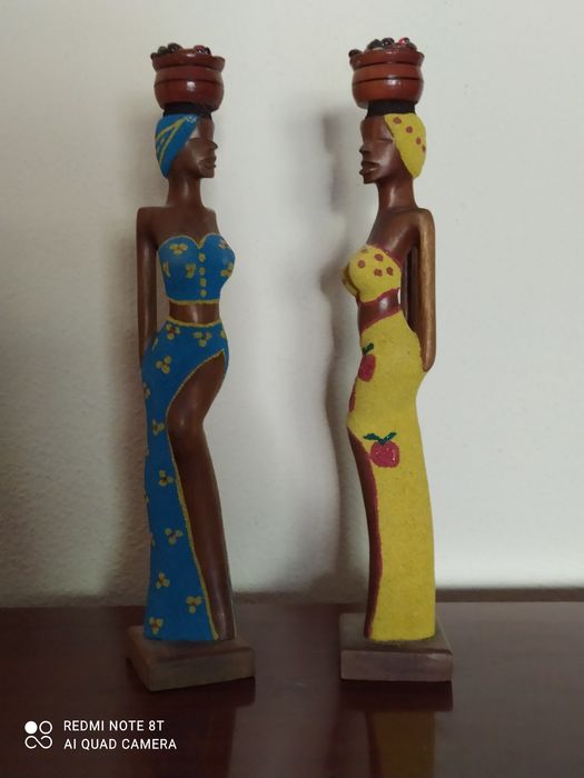 Duas estatuetas tipicas de Cuba vindas de lá