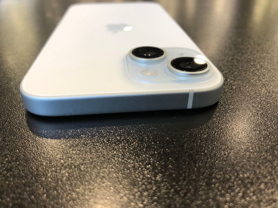 IPhone 15 blue 256gb