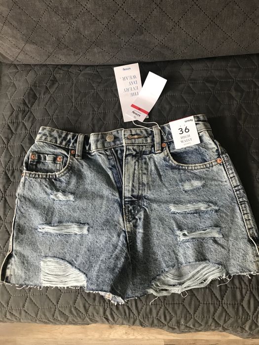 Nowe damskie spodenki jeansowe sprzedam