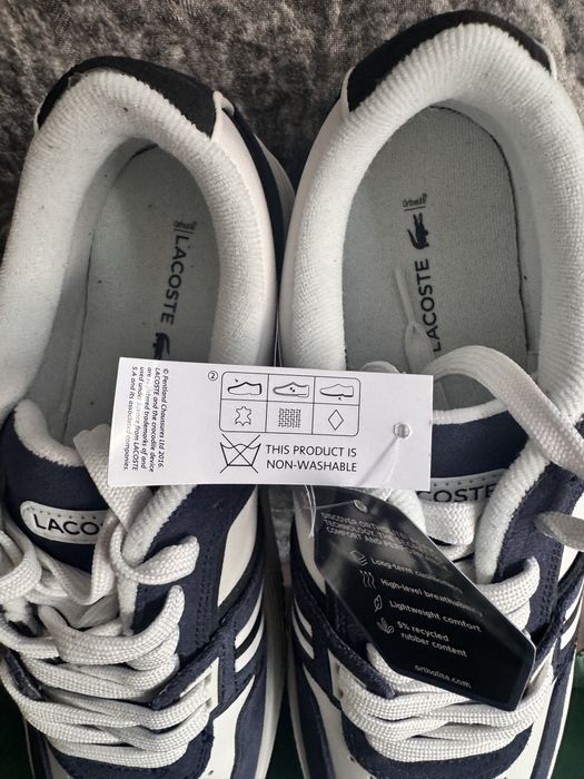 Skórzane sneakersy Lacoste 42,5