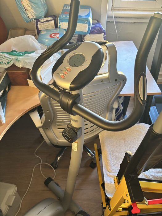 Bicicleta de exercicio em casa Domyos MG7500