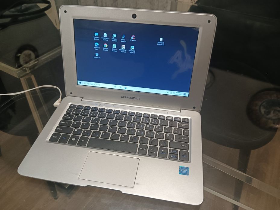 Portatil Schneider SCL101BTP com Carregador