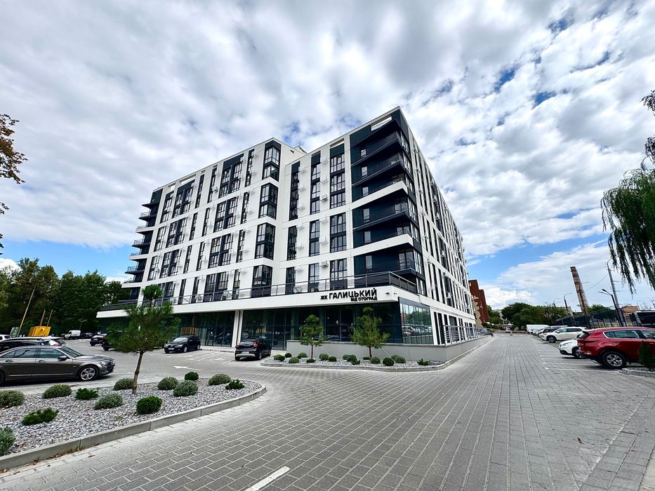Одно кімнатна квартира у новобудові