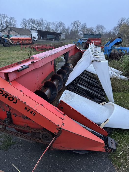 Кукурудзяна жатка oros