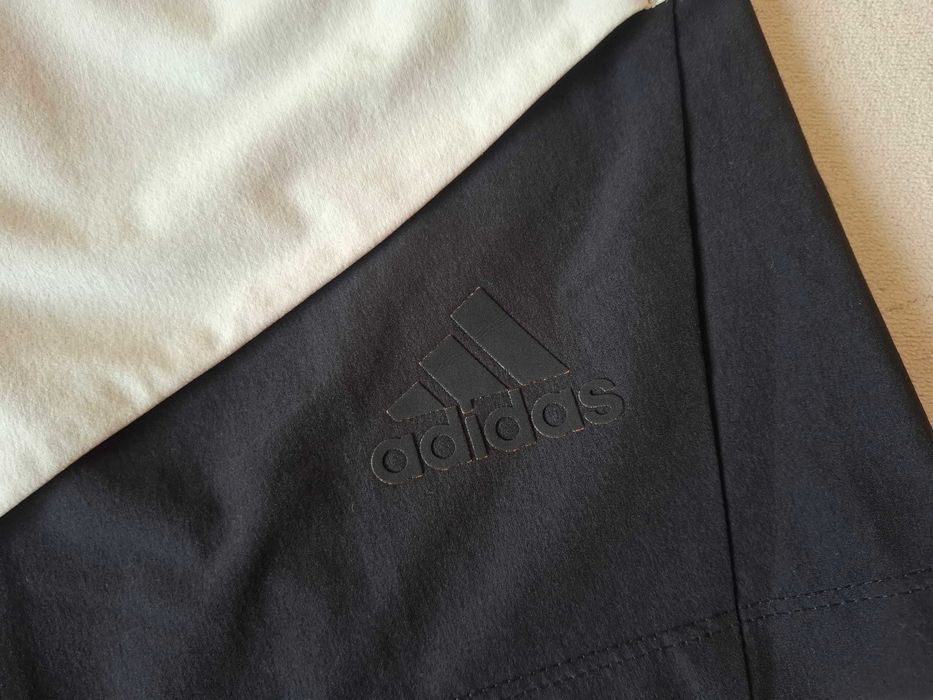 Spodenki Adidas roz. S