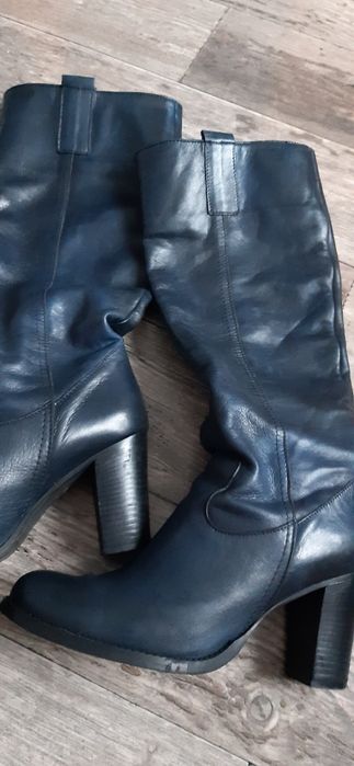 Włoskie skórzane wysokie kozaki 41. Obcas