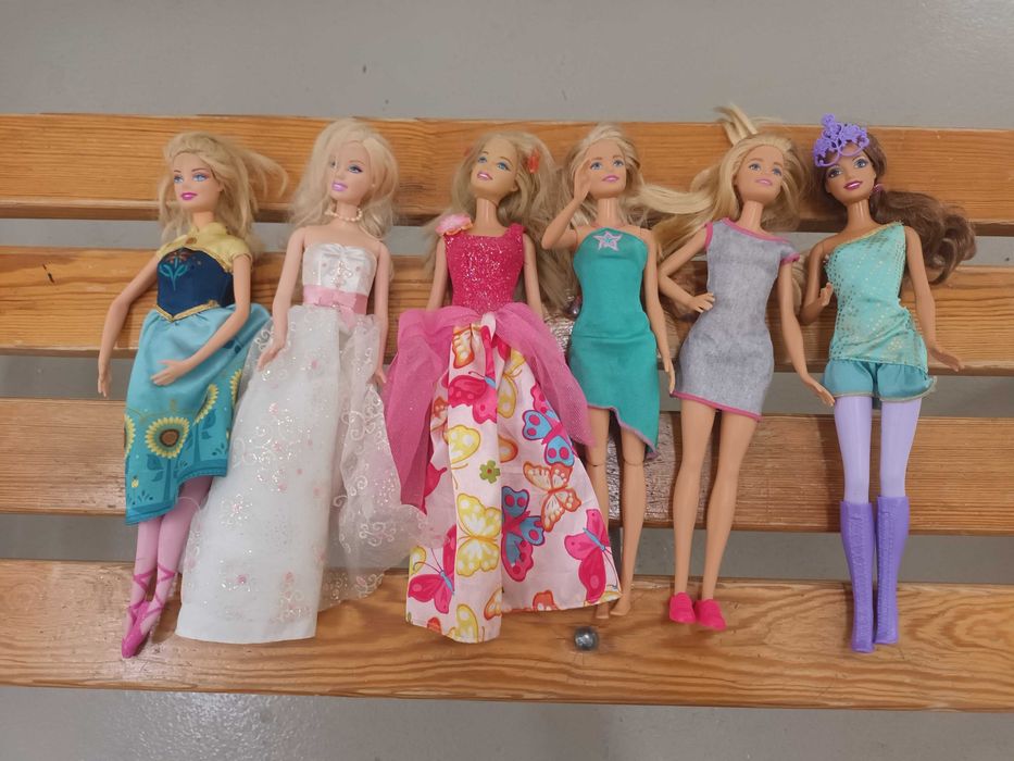 Figuras Barbie / Elsa Frozen / Hermione Harry Potter