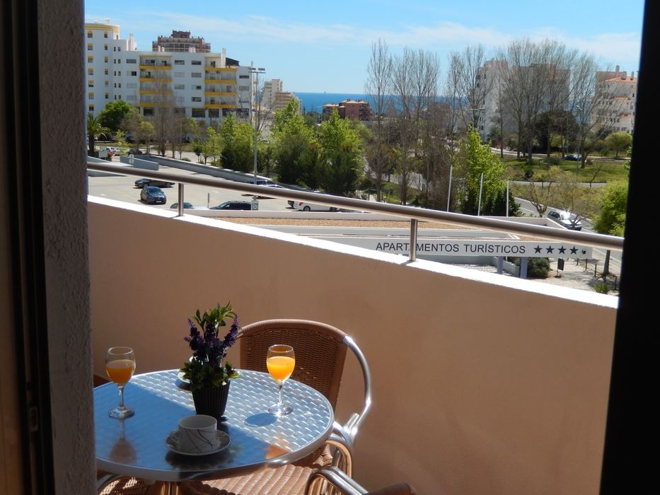 Alugo T1 em Praia da Rocha