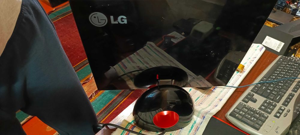 Продам блок компьюторный.