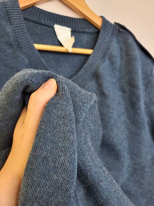 100% wełna wełniany męski damski sweter sweterek v neck mundur ciepły