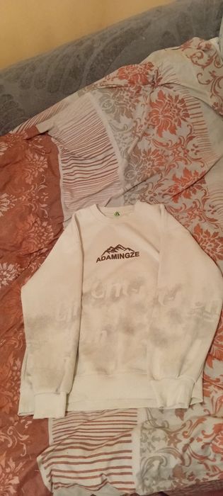 Продається кофта стан новий одягнута 1 раз ціна 500 грн