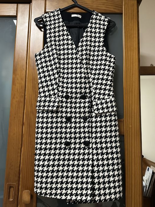 Vestido preto e branco Relish