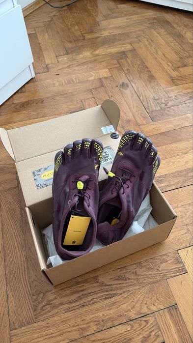 Vibram FiveFingers V-Aqua r. 44 NOWE z metkami