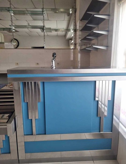 Balcão refrigerado com máquina de imperial