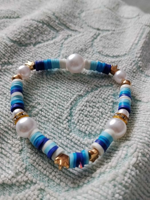 Браслет з плоского бісеру