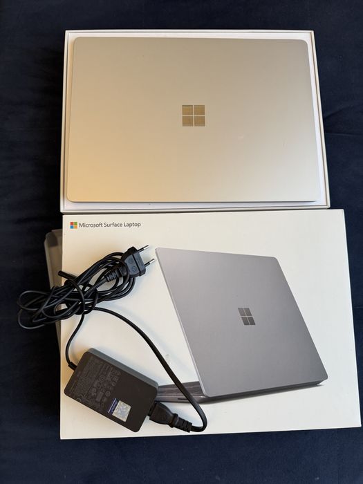 Microsoft Surface Laptop 3 model 1867 i5/8/256