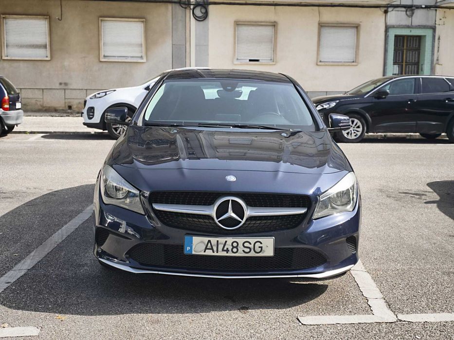 Mercedes-Benz CLA 180d Shooting Brake