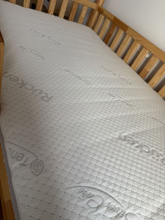 Łóżko domek Luletto 90x200 + materac Rucken