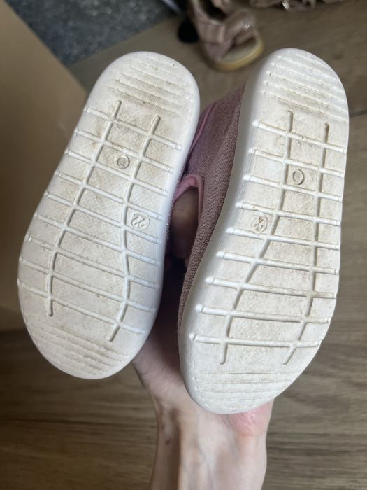 Buty dla dziewczynki rozmiar 22