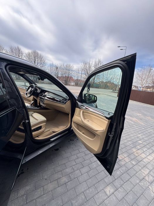 Продам чудовий автомобіль