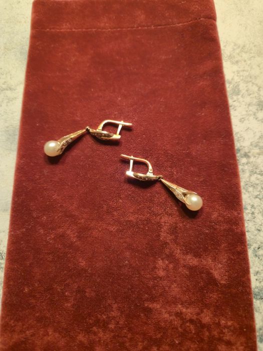 Набор золотых украшений