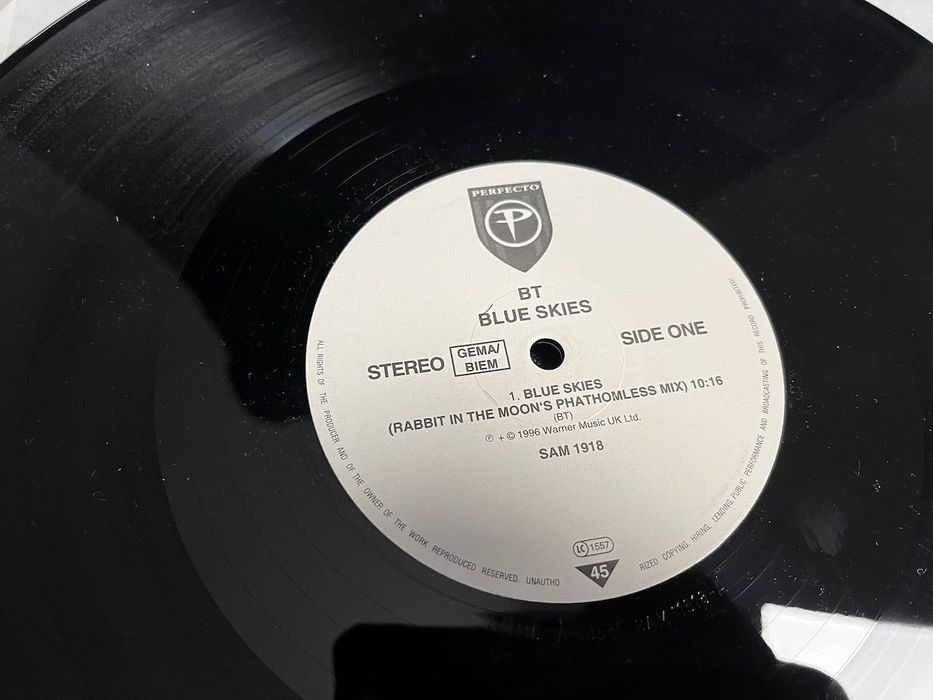BT – Blue Skies (02) 2 x 12 VG+/Generic Progressive House