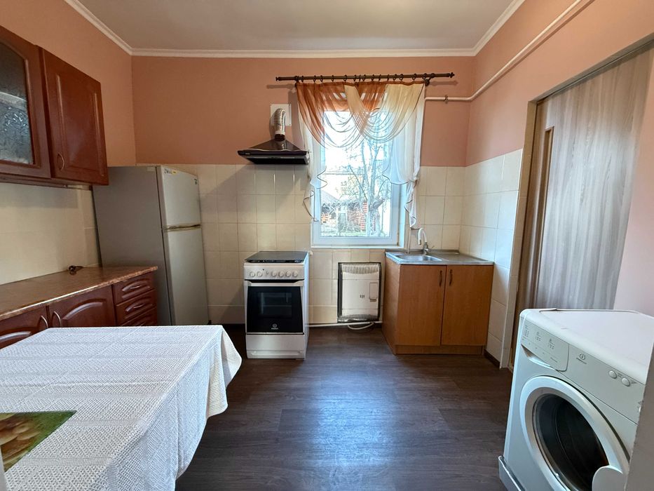 Продається  1-кімнатна квартира в центрі м.Стрий по вул. Шумлявщина.