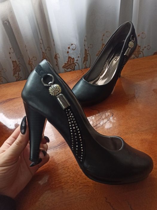 Продам туфли б/у