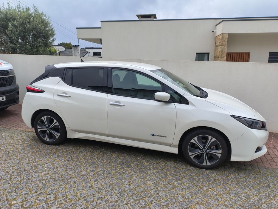 Nissan Leaf como novo com IVA dedutível