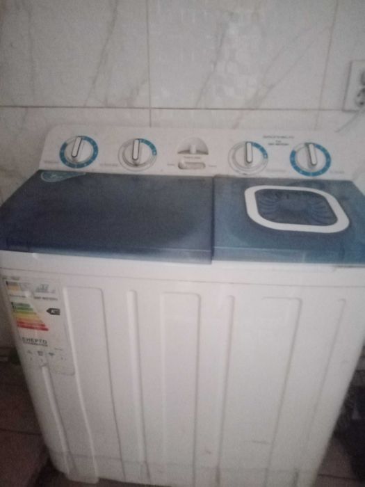 Продам пральну машинку