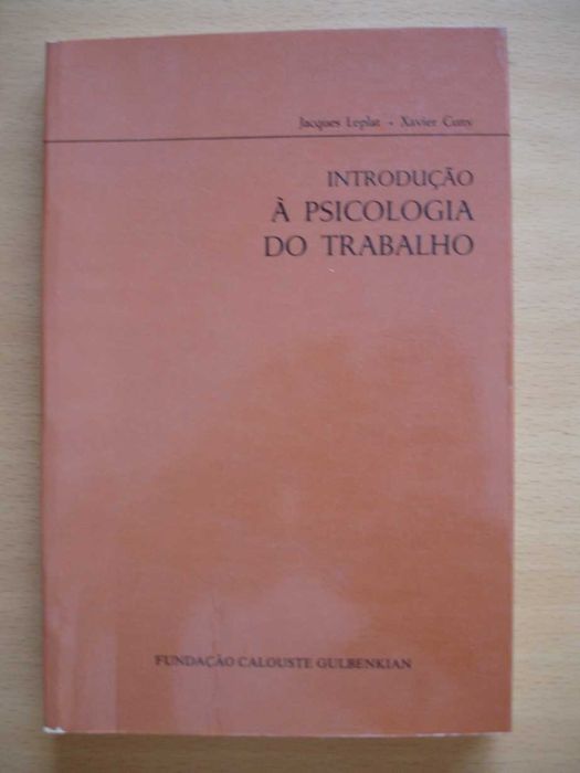 Lote de Livros de Gestão e Economia