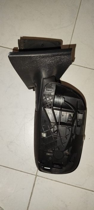 TOYOTA YARIS - Espelho Esquerdo (sem cobertura)