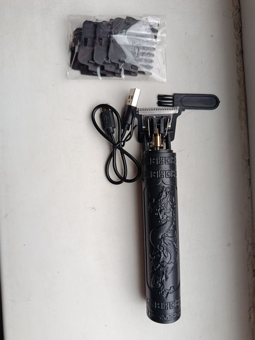 Тример для бороди