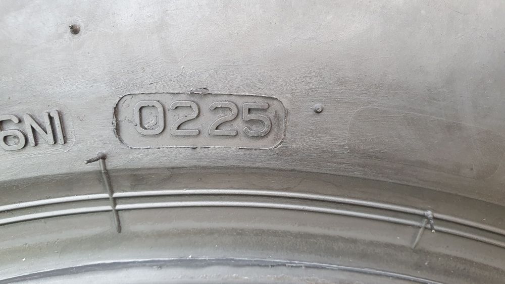 205/60 R16  4шт Bridgestone (Бриджестон) Авторезина, шини.