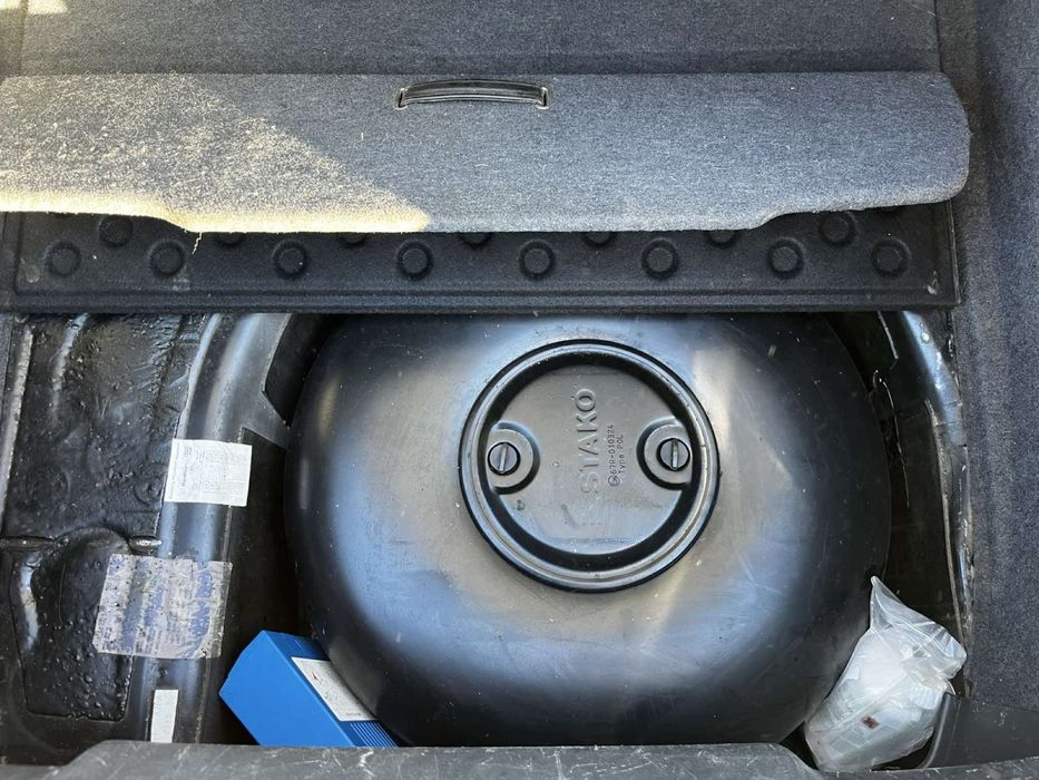 Audi tt автомобіль