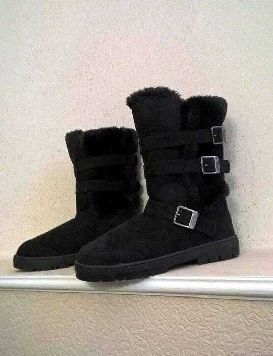 Зимові сапоги, угги, дуже зручні пласка підошва легенькі чорні чоботи