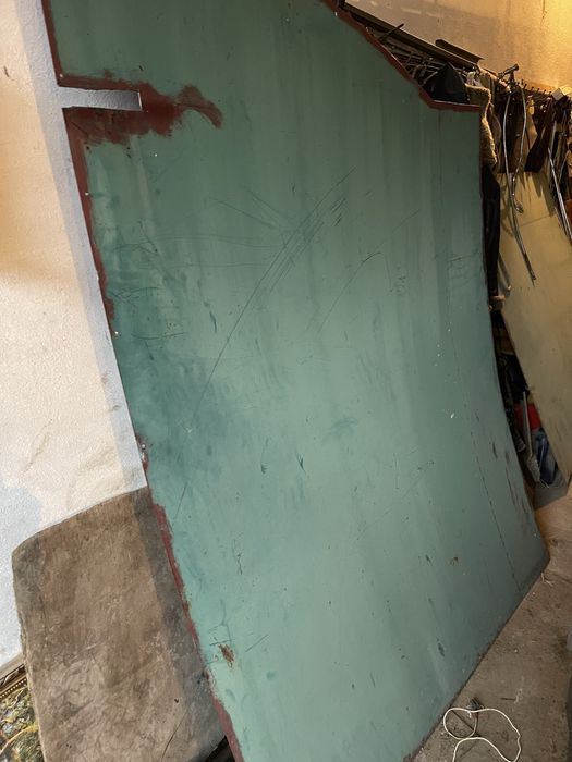 Продам Листове залізо б/в