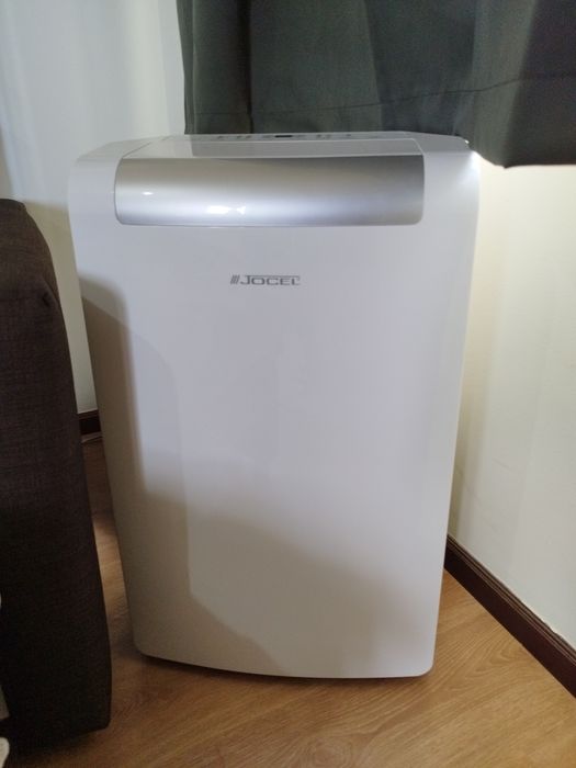 Ar  Condicionado Portátil Jocel 12000BTU