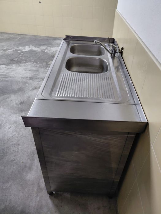 Bancada em Inox 140cm x 60cm