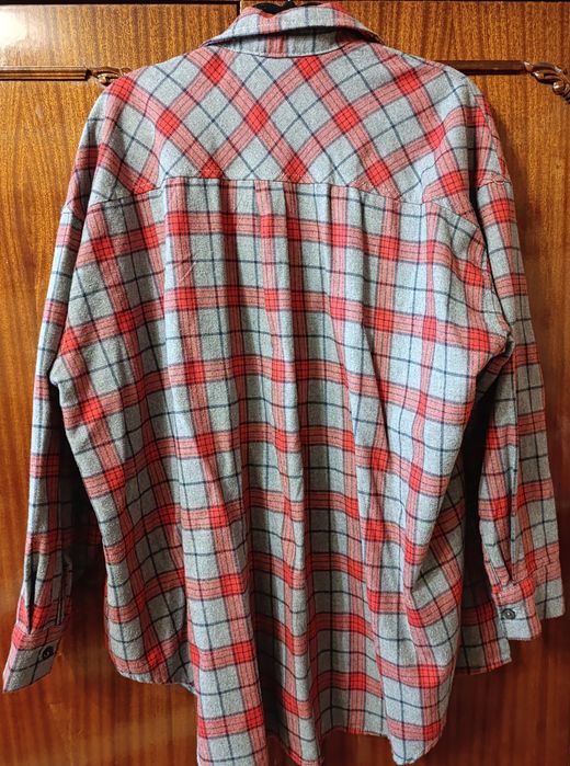 Жіноча рубашка розмір S