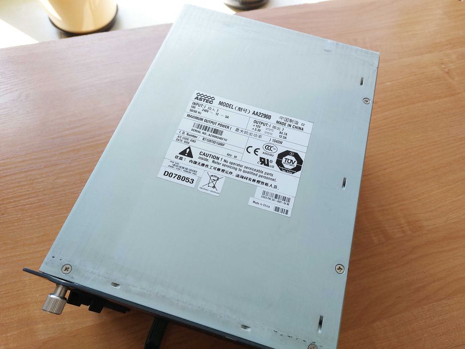 Zasilacz Cisco ASTEC AA22900 3,3V 12V 1kW (2)
