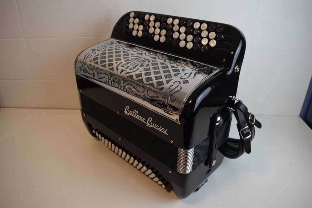 Acordeao Baloni Borini 2 Voz, 80 Baixos. N 133