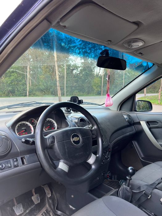 Chevrolet Aveo 1.5бензин